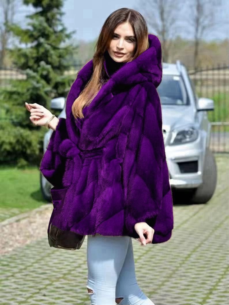 Ekologiczny futerko z kapturem i paskiem w talii, Wyprodukowano we Włoszech 🇮🇹 ekologiczne wszystkie dostępne rozmiary