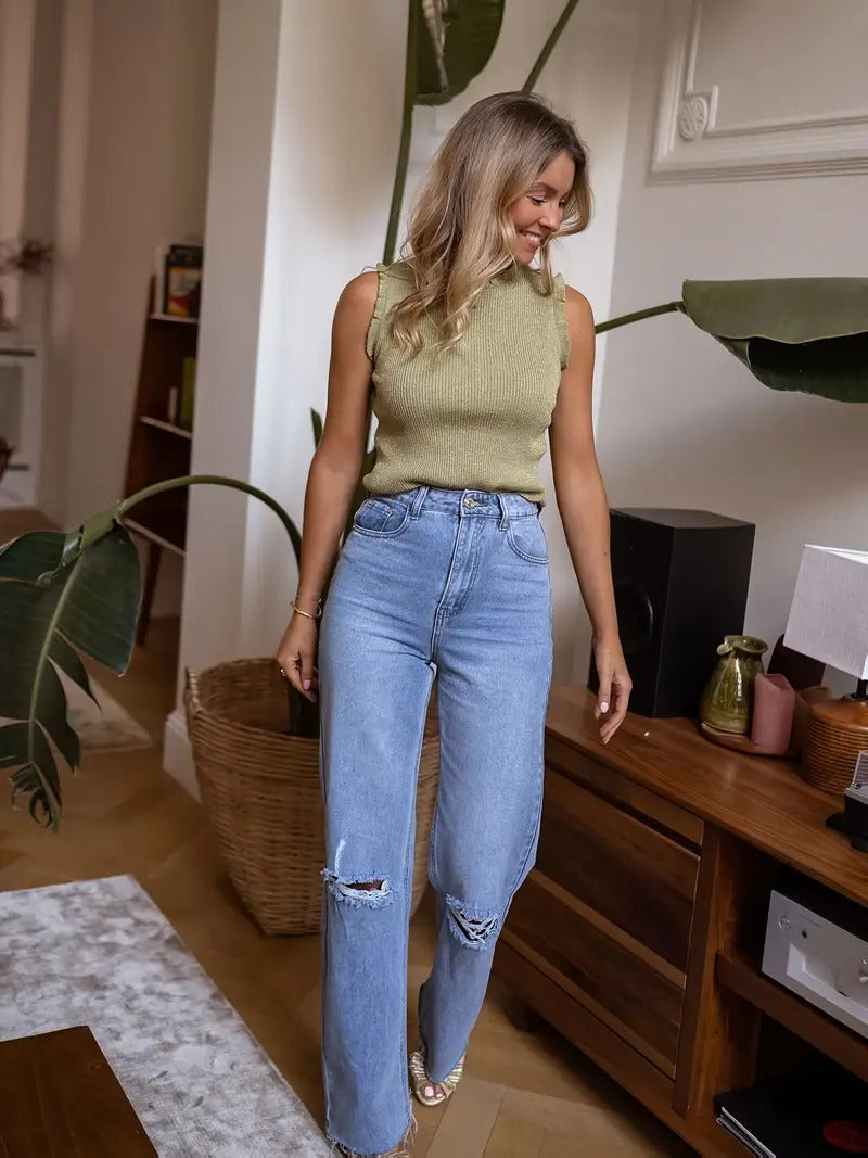 Evania – Elegancki top z falbanką i połyskiem